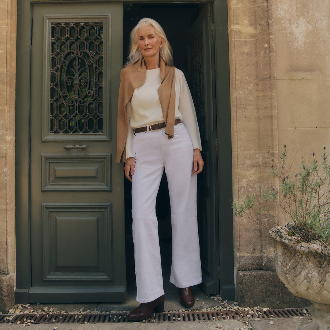 Step Into Style: The Best Boots To Wear For The Office