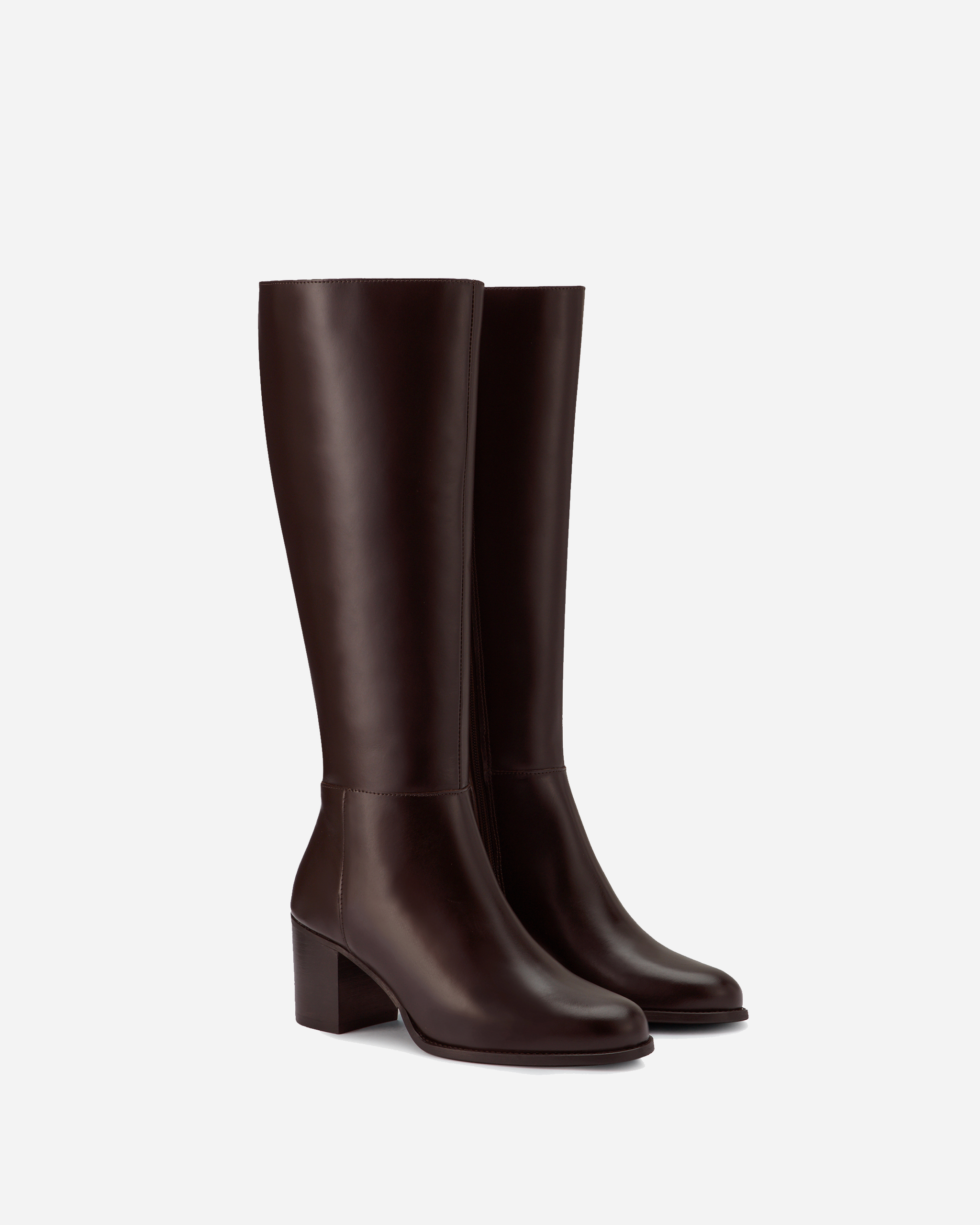 knee high brown leather boots